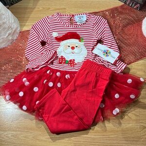 NWT Counting Daisy Christmas 2 pc outfit sz 18 mo. Santa face
